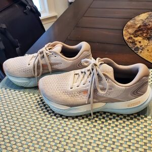 Brooks Womens Glycerin 21 Coconut/Aqua/Au Beige Running Sneakers Size 7 D wide